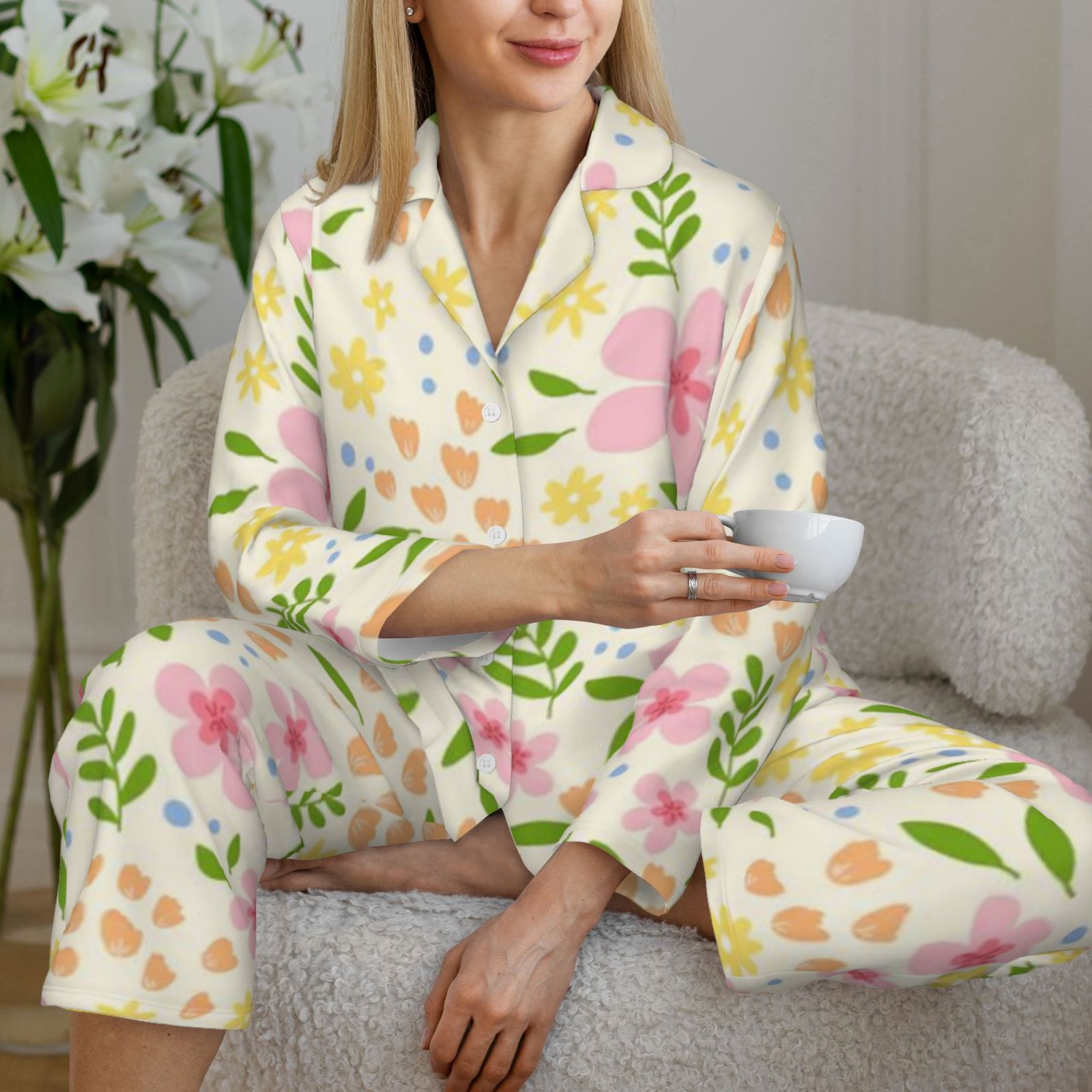Women's Long-Sleeved Pajama Set