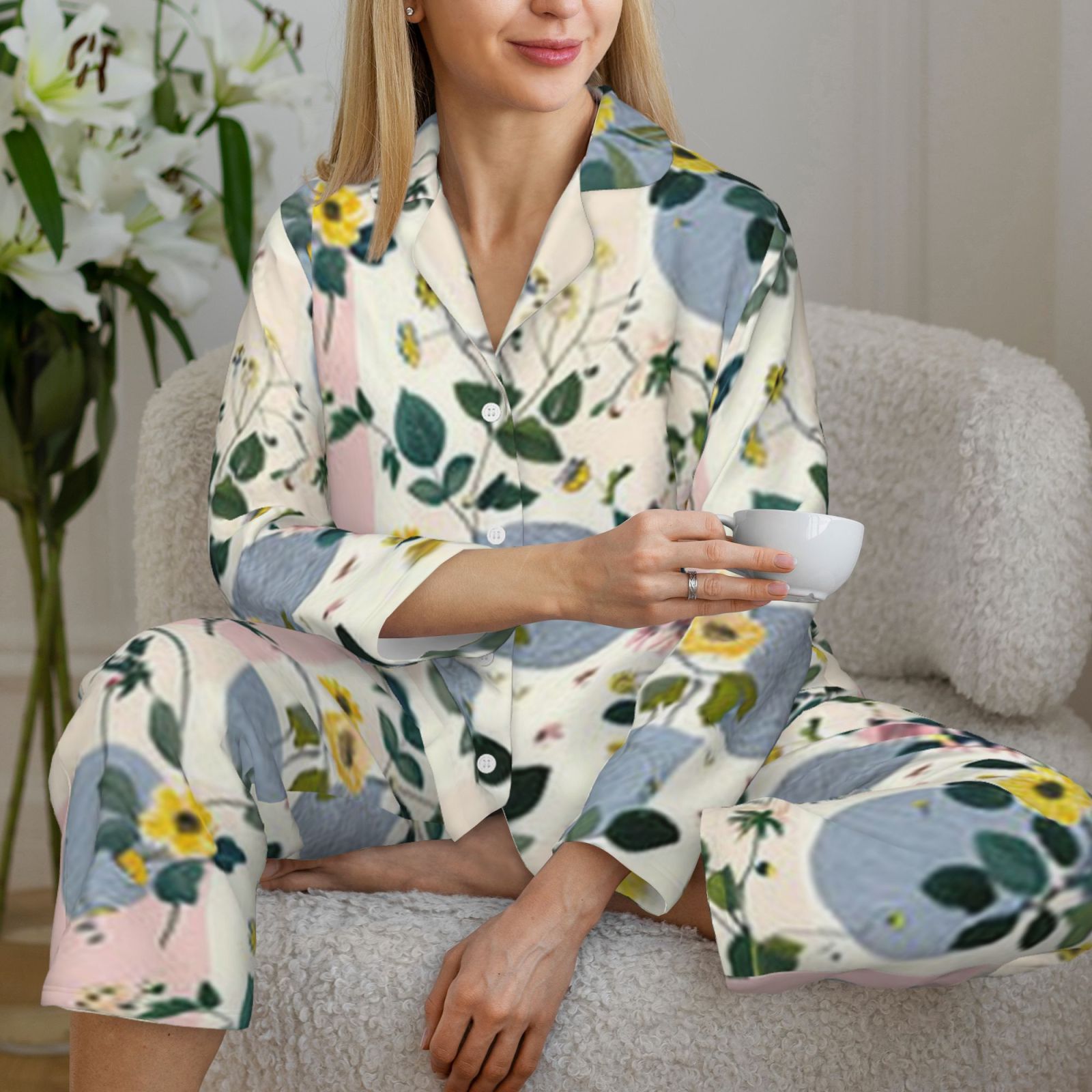 Women's Long-Sleeved Pajama Set